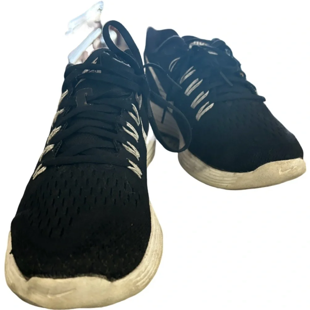 NIKE LUNARTEMPO 